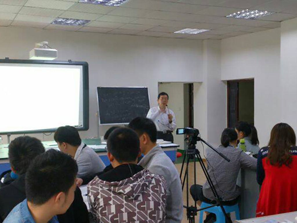 積極推動姊妹校學術交流 羅勝益教授應邀至宜賓學院授課