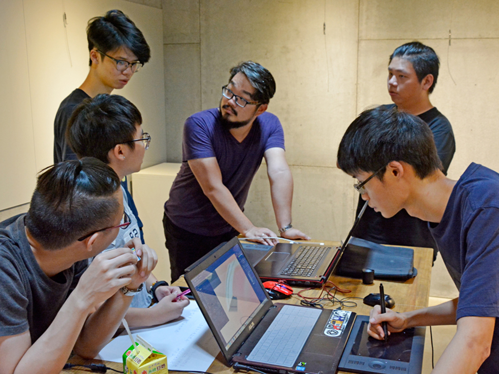 華梵大學工設系交通工具設計組同學 暑假衝刺 全力準備上海參展