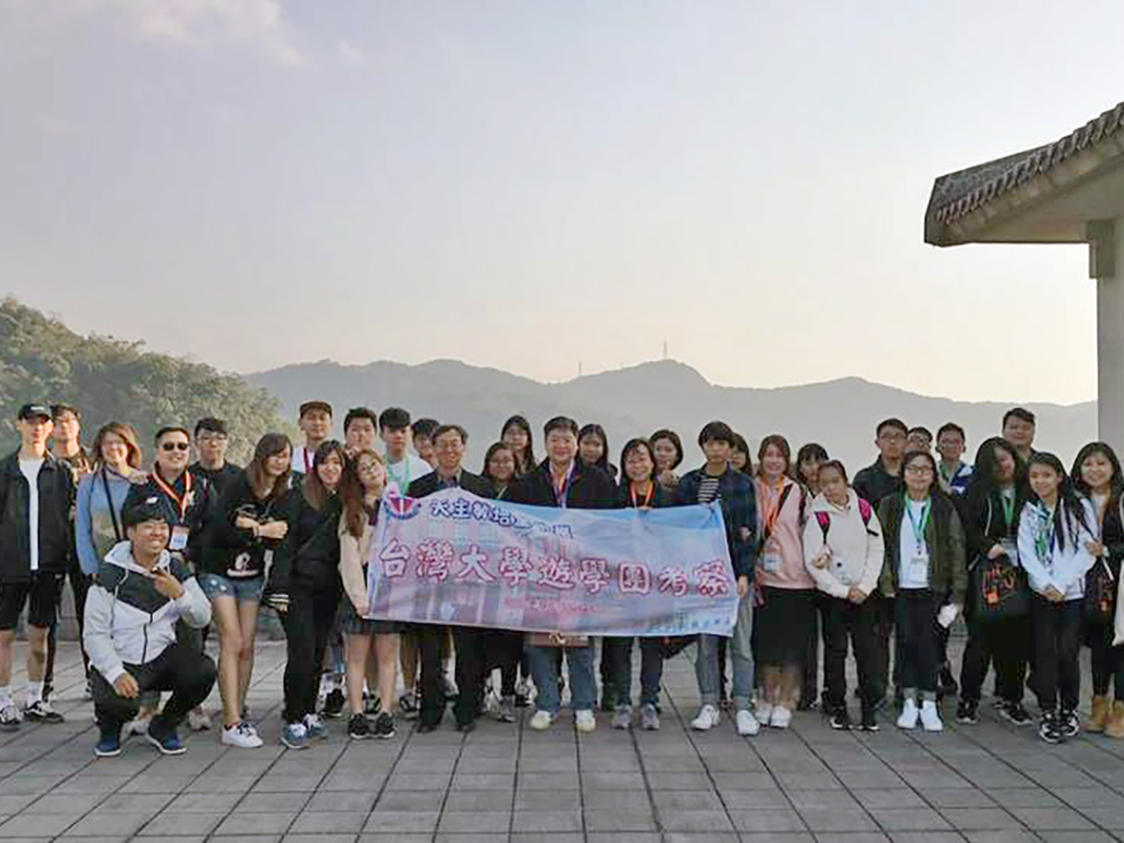 香港培聖中學蒞校體驗工作坊 傑出青年鍾華瑄校友分享SEN心得