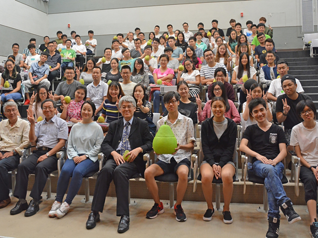 華梵國際生中秋前夕聯歡