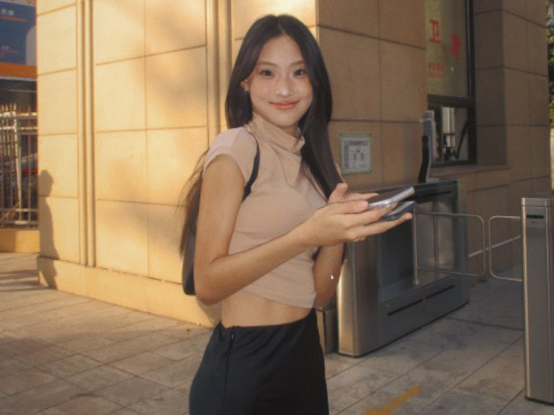 美術與文創學系-楊沁璇