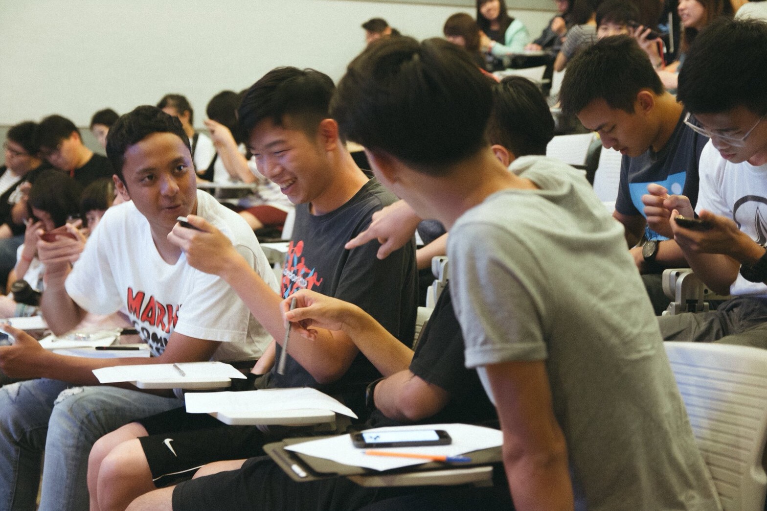 在汽車設計領域有極高興趣與天份，曾代表學校參加中國第二屆工業設計展，展出作品令貴州翰凱斯智慧技術有限公司董事長驚艷，許詠竣不但直接參與準備量產的汽車產品設計，提出的設計方案將於今年五月底在貴州數博會展出。