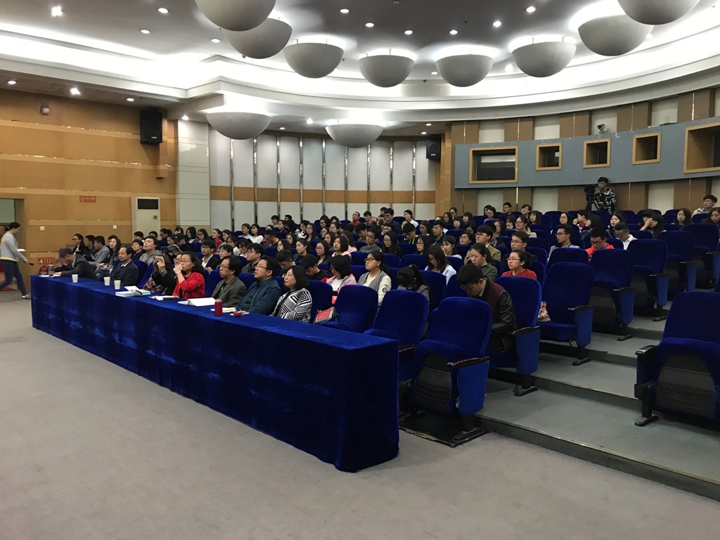 高校長應邀於山西師範大學戲曲文物研究所進行專題講座，講題為「大儒俠VS藏鏡人——生命的溫度與亮度」。