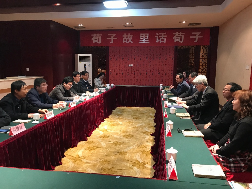 臨汾市陳忠輝副市長與安澤縣牛建國縣長親自接待高校長等人，並進行「荀子故里話荀子」之專題座談。