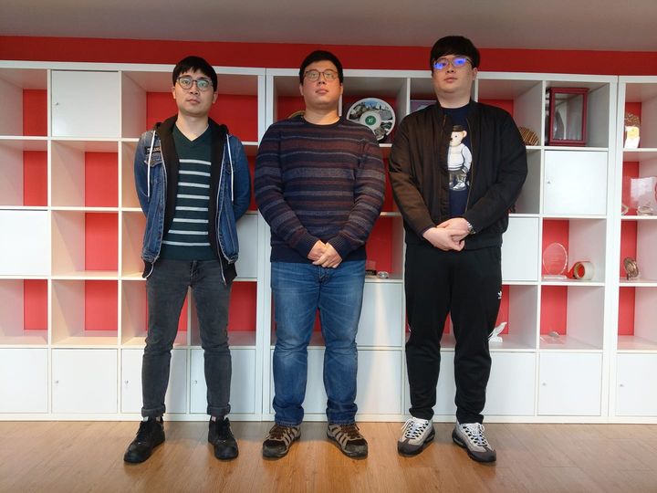 108學年英國帝門大學雙聯學位工業設計學系3位同學合照