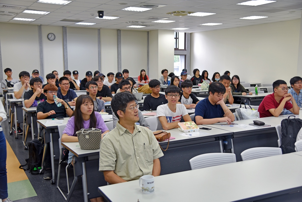 行前說明會會場。