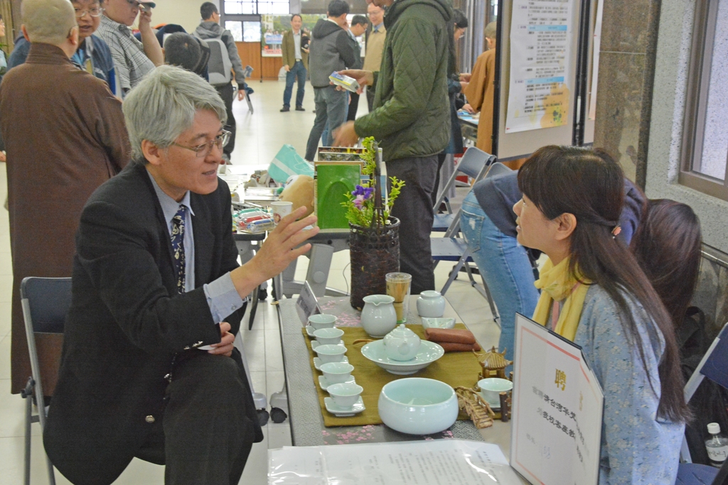 中文系林素玟主任前往四川外國語大學授課成果展示。